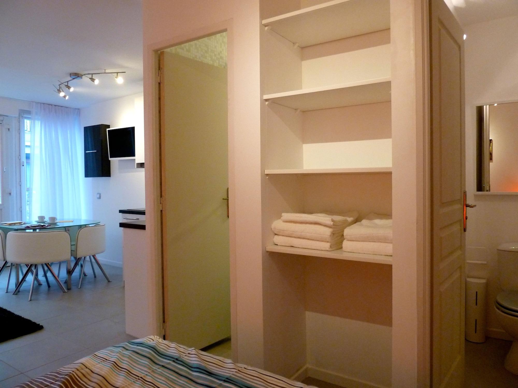 B&B "Clos Feuillat" Лион Экстерьер фото