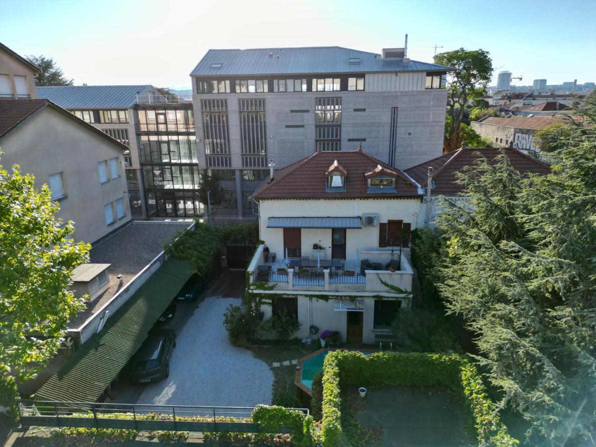 B&B "Clos Feuillat" Лион Экстерьер фото