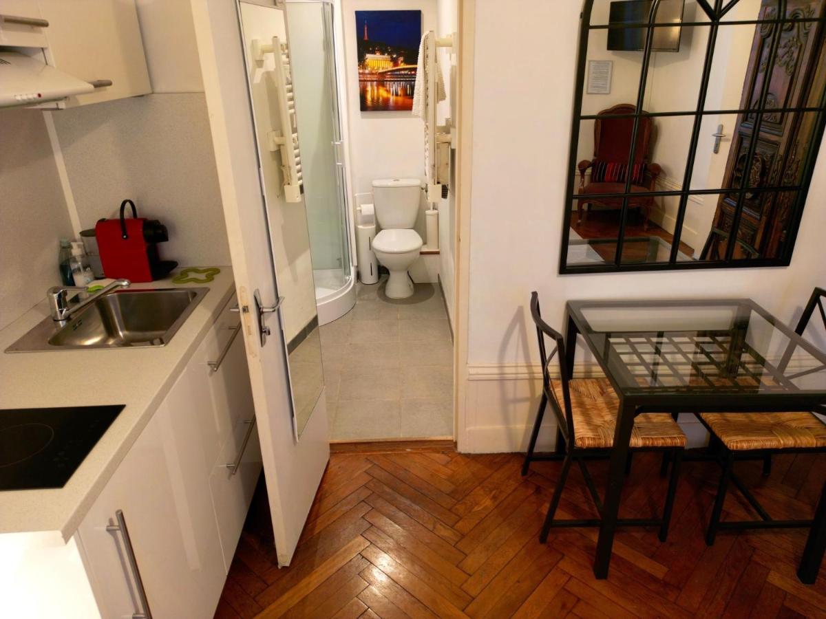 B&B "Clos Feuillat" Лион Экстерьер фото